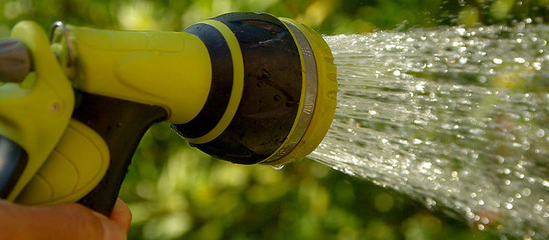 Mantenimiento bomba de riego jardín